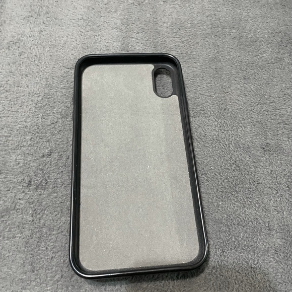 iPhone XR case with wallet - Picture 2 of 3